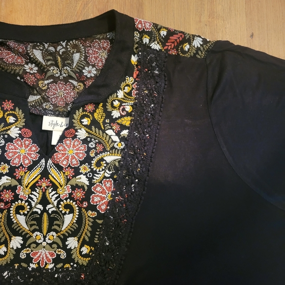 Style & Co Women's Black Embroidered Knit Top (3x) - Picture 5 of 8